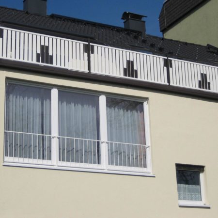 Unauffällig