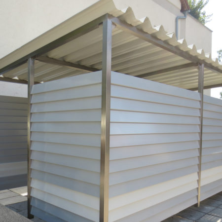 Müllplatz-Einhausung